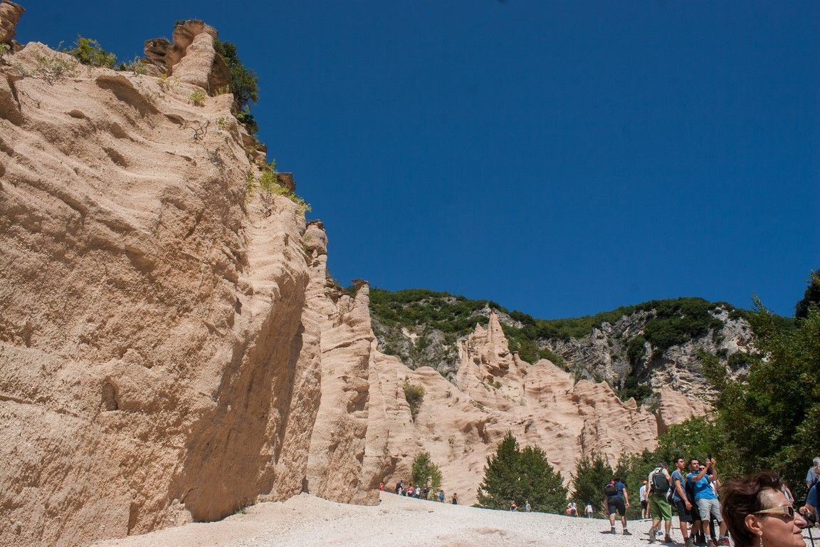 Trekking Tour Nel Grand Canyon Delle Marche Freedome