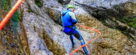 Canyoning Adventure nel torrente Chalamy in Valle d'Aosta