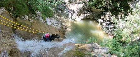 Canyoning Fun nel torrente Vione sul Lago di Garda