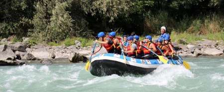 Discesa di rafting classico in Valtellina