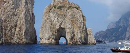 Gita giornaliera in barca a Capri