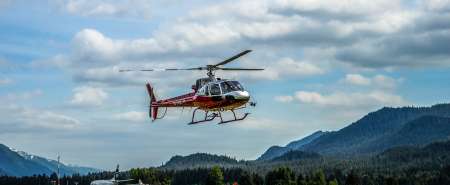 Volo in elicottero sui laghi della Brianza