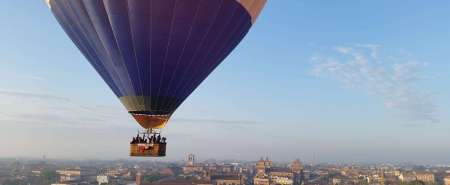 Volo in mongolfiera al tramonto su Reggio Emilia